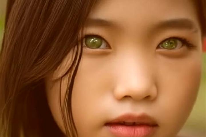 Aubrey, 22, a red green-eyed asian companion based in Ano Yerakarion. Offering Prostate Massage, Overnight, Tantra, Girlfriend Experience, BDSM. Available fo...