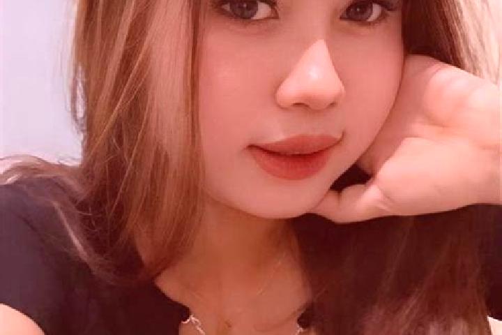 Aubrey, 22 — Escort in Menjalin, Indonesia