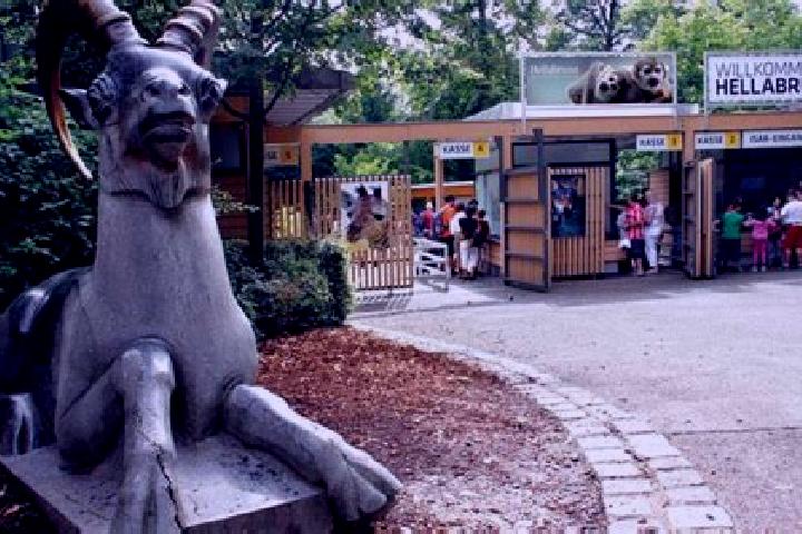 Aubrey, 22 — Escort in Zoo, Germany