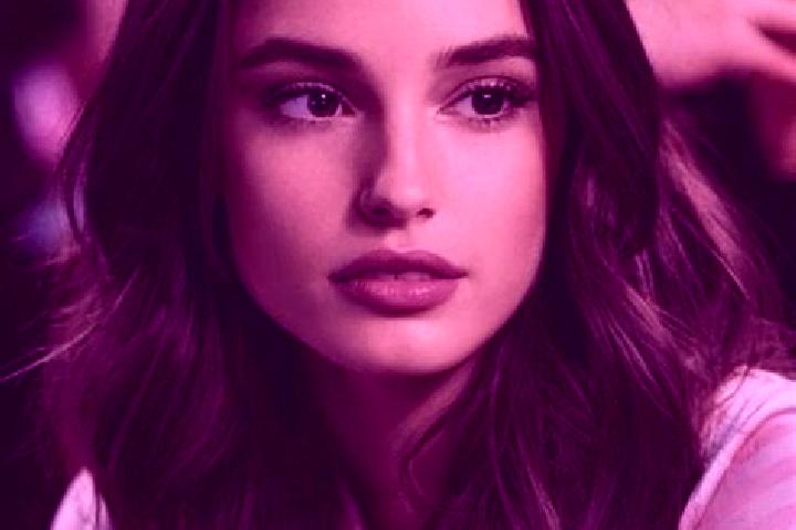Aubrey, 23, a brunette brown-eyed asian companion based in Allouagne. Offering Erotic Massage, Deep French Kissing, Dinner Date. Available for incall and out...