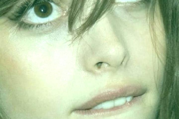 Aubrey, 23, a chestnut brown-eyed caucasian companion based in Patru Frati. Offering Erotic Massage, A-Level. Available for incall and outcall, overnight boo...