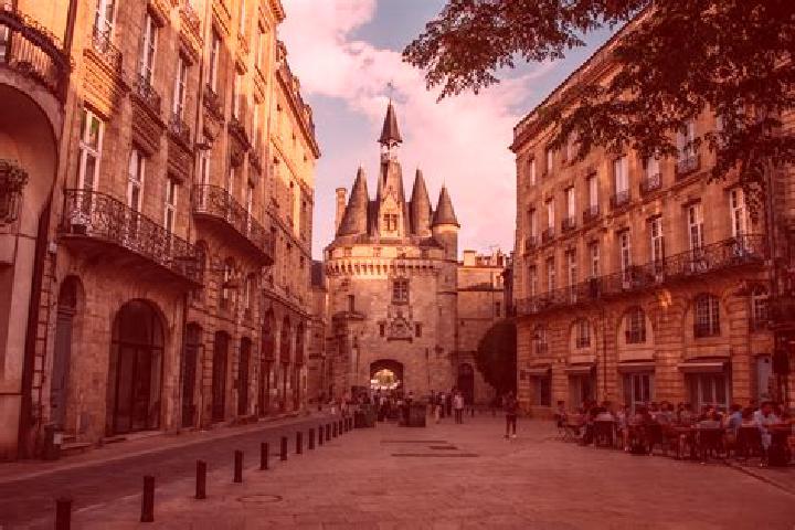 Aubrey, 23 — Escort in Bourdeaux, France