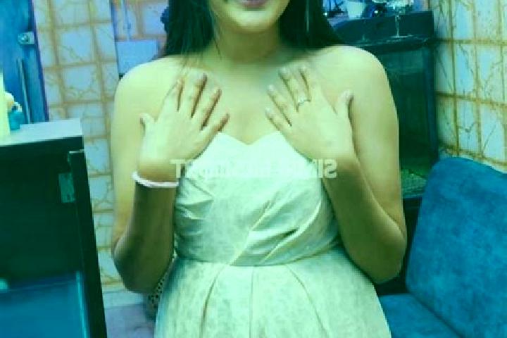 Aubrey, 23 — Escort in Kalyan, India