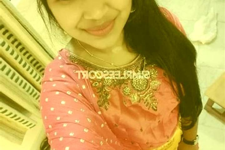 Aubrey, 23 — Escort in Kumbakonam, India