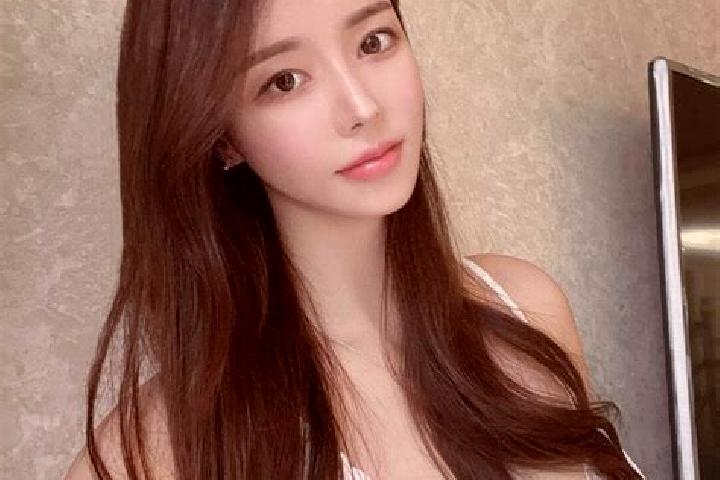 Aubrey, 23 — Escort in Lechang, China