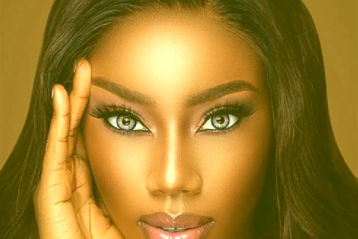 Aubrey, 24, a chestnut blue-eyed ebony companion based in Valente Diaz. Offering Dinner Date, Fetish, Massage, CIM, OWO. Available for incall and outcall, da...