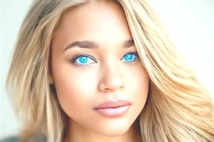 Aubrey, 24, a dark blonde blue-eyed latina companion based in Brezi. Offering Party Girl, A-Level, Deep French Kissing, GFE. Available for incall and outcall...
