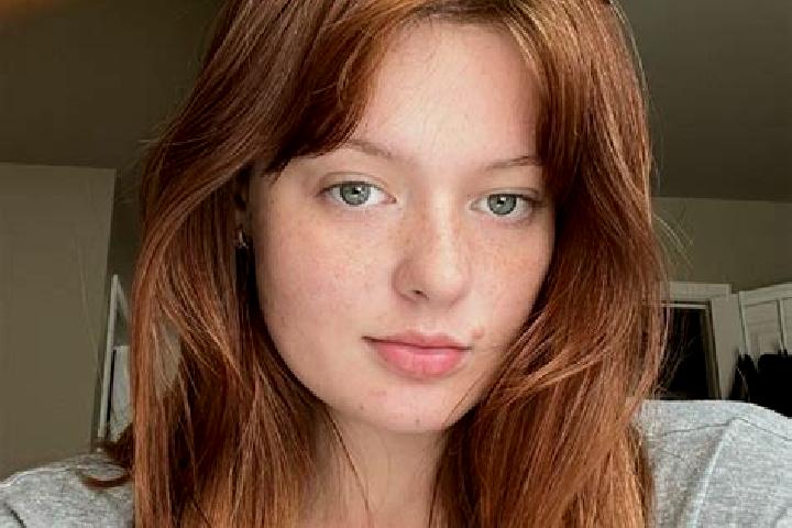 Aubrey, 24, a red grey-eyed caucasian companion based in Sopuerta. Offering 69, GFE, Dinner Date. Available for incall and outcall, overnight bookings availa...