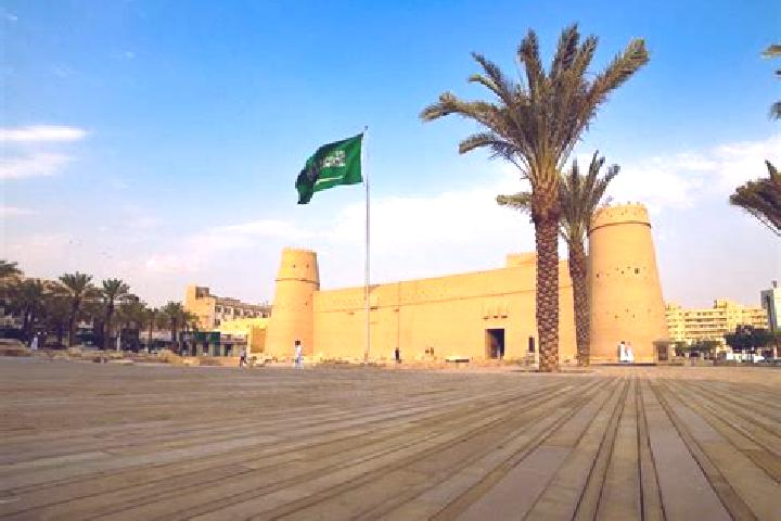 Aubrey, 24 — Escort in Al Majma ah, Saudi Arabia