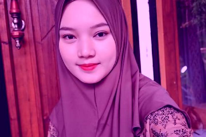 Aubrey, 24 — Escort in Cibeber, Indonesia