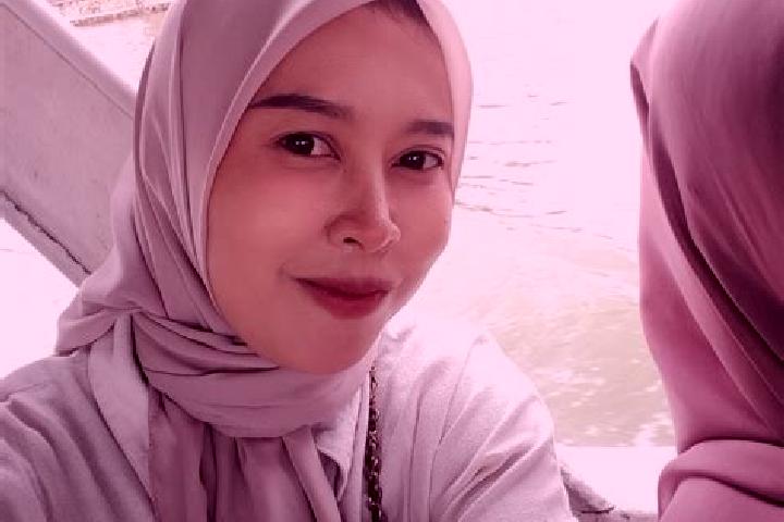 Aubrey, 24 — Escort in Kedungreja, Indonesia