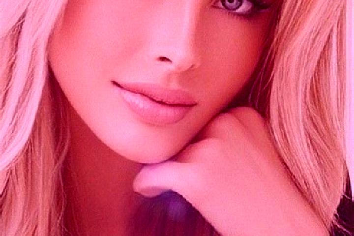 Aubrey, 25, a blonde dark-eyed caucasian companion based in Krasnoarmeysk. Offering Roleplay, Domination, Prostate Massage, GFE. Available for incall and out...