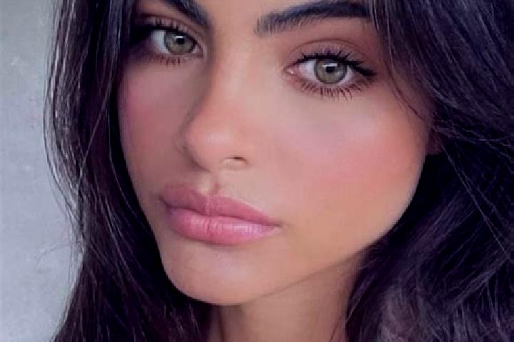 Aubrey, 25, a brunette green-eyed caucasian companion based in Karacalli. Offering Couples, GFE, Fetish, CIM. Available for incall and outcall, overnight boo...