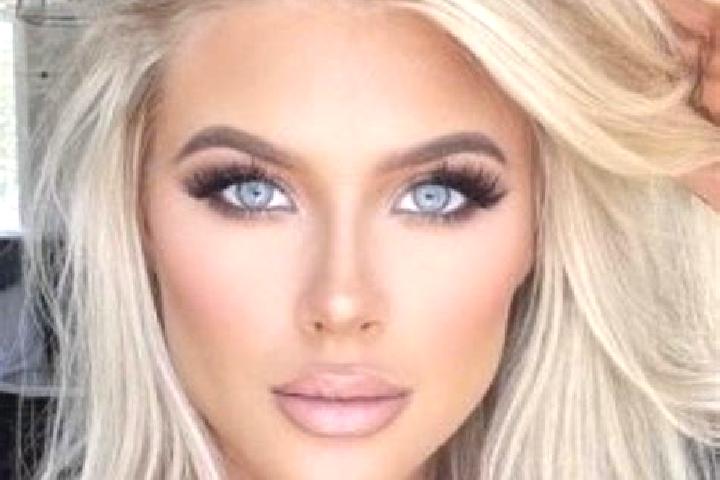 Aubrey, 25, a platinum blonde brown-eyed european companion based in Ungca. Offering GFE, OWO, BDSM, Striptease. Available for incall and outcall, day and ev...