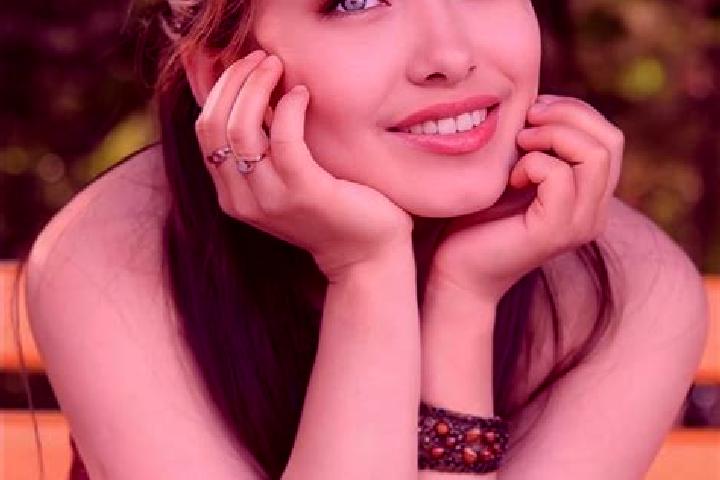 Aubrey, 25, a red blue-eyed asian companion based in Jeziorzany. Offering Party Girl, Massage, OWO, Duos. Available for incall and outcall, overnight booking...