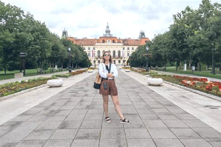 Aubrey, 25 — Escort in Sremcica, Serbia