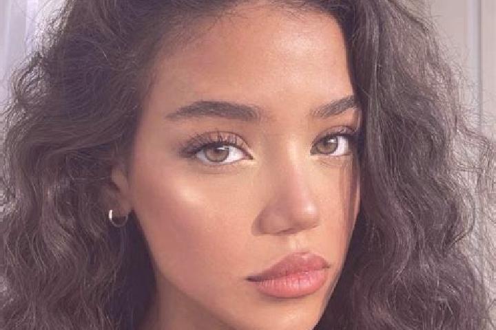 Aubrey, 26, a black brown-eyed mediterranean companion based in Flavigny-sur-Moselle. Offering A-Level, Tantra, Overnight, Domination, OWO. Available for inc...