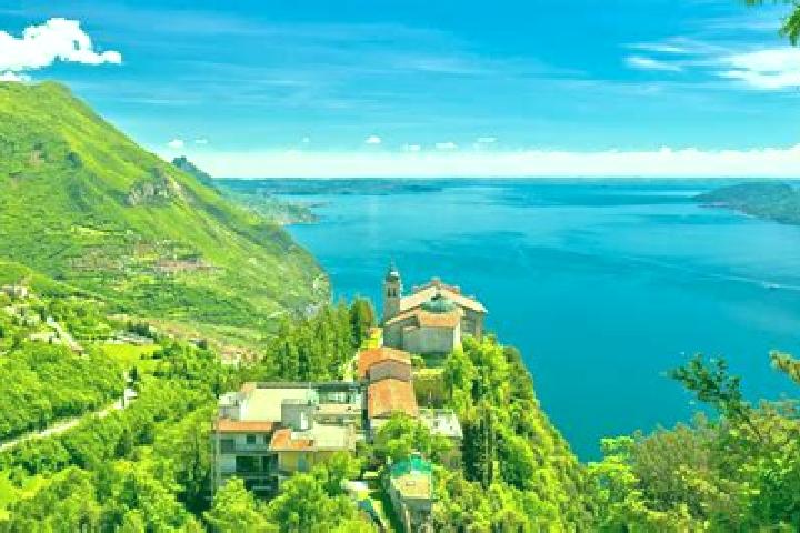 Aubrey, 26, a black grey-eyed caribbean companion based in Padenghe sul Garda. Offering Duos, A-Level, Prostate Massage, Travel Companion, Girlfriend Experie...