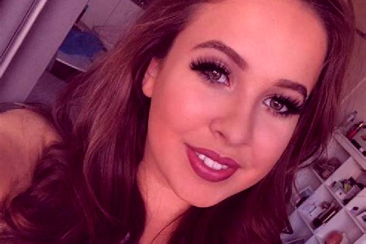 Aubrey, 26, a chestnut grey-eyed middle eastern companion based in Breakeyville. Offering Overnight, Striptease, Fetish, Girlfriend Experience, Deep French K...