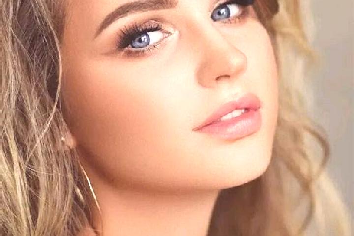 Aubrey, 26, a dark blonde blue-eyed caribbean companion based in Sainte-Maxime. Offering Overnight, Girlfriend Experience, Couples, OWO. Available for incall...