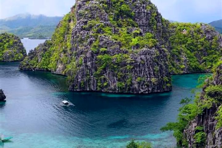 Aubrey, 26 — Escort in Rominimbang, Philippines