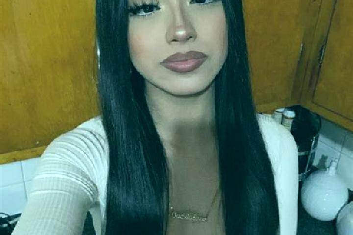 Aubrey, 27, a black grey-eyed latina companion based in Piea. Offering Girlfriend Experience, A-Level, Travel Companion. Available for incall and outcall, da...