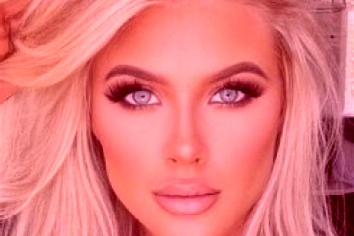 Aubrey, 27, a platinum blonde brown-eyed mixed companion based in Balvanera. Offering Striptease, Tantra, GFE. Available for incall and outcall, day and even...