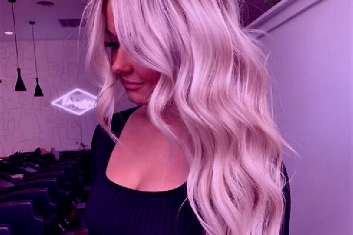 Aubrey, 27, a platinum blonde dark-eyed latina companion based in La Center. Offering Massage, Domination, Travel Companion. Available for incall and outcall...