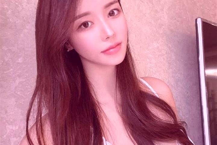 Aubrey, 27 — Escort in Wangjiaxu, China