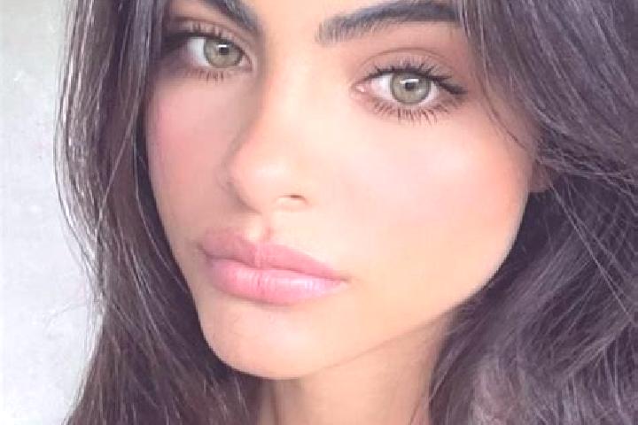 Aubrey, 28, a black green-eyed indian companion based in Shepshed. Offering Domination, Erotic Massage, Deep French Kissing, Travel Companion, Fetish. Availa...