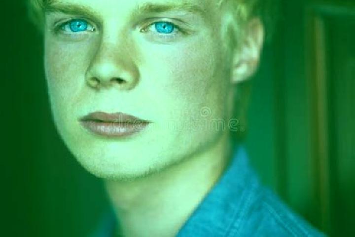 Aubrey, 28, a blonde blue-eyed asian companion based in Pouilly-sur-Loire. Offering Travel Companion, Dinner Date, Prostate Massage. Available for incall and...