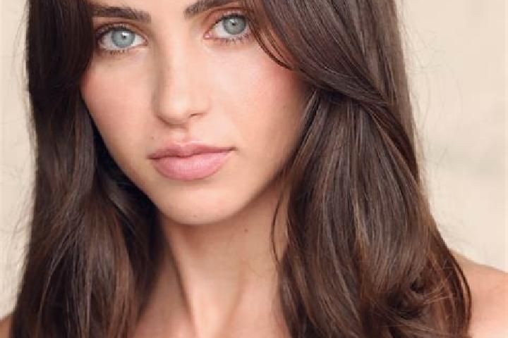 Aubrey, 28, a brunette blue-eyed european companion based in Vajern. Offering Domination, GFE, Girlfriend Experience, Party Girl. Available for incall and ou...