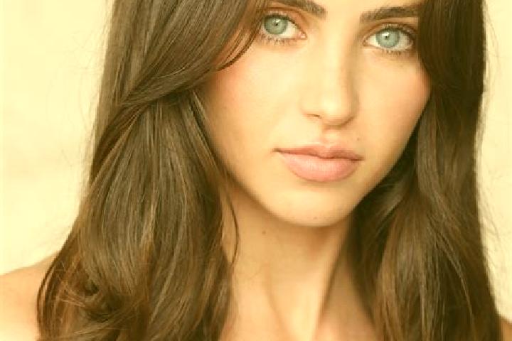 Aubrey, 28, a brunette blue-eyed mediterranean companion based in Chuen Chom. Offering Massage, Duos, Roleplay, Overnight. Available for incall and outcall, ...