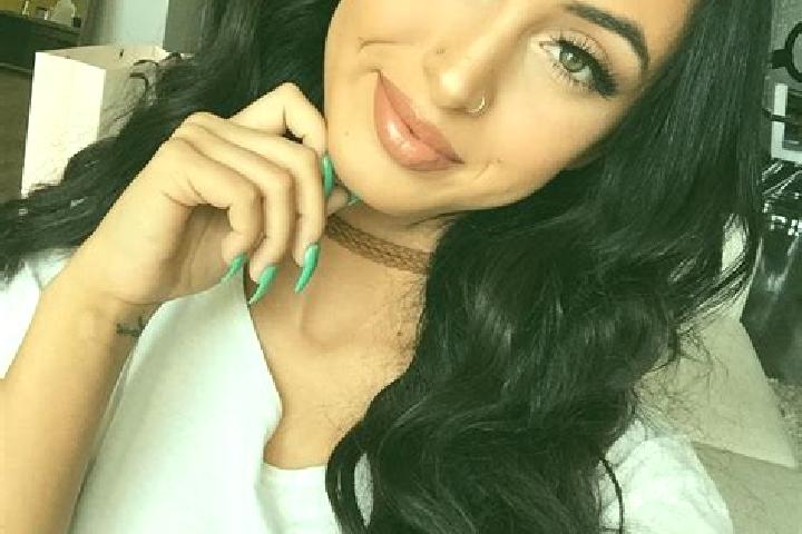 Aubrey, 28, a brunette dark-eyed asian companion based in Natalio. Offering GFE, Travel Companion, Couples, Deep French Kissing, Striptease. Available for in...