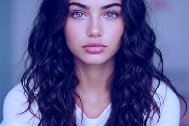 Aubrey, 28, a brunette hazel-eyed mediterranean companion based in Sebegen. Offering GFE, Striptease. Available for incall and outcall, overnight bookings av...