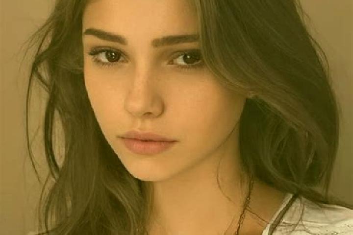 Aubrey, 28, a chestnut dark-eyed slavic companion based in Starciu. Offering A-Level, BDSM, Girlfriend Experience. Available for incall and outcall, day and ...