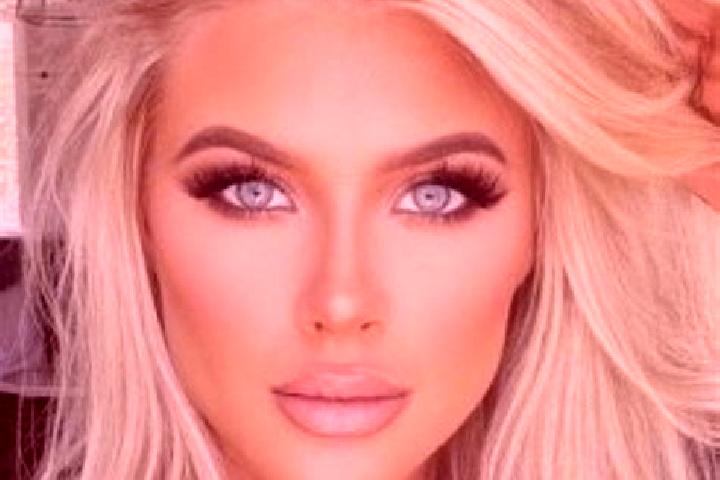 Aubrey, 28, a platinum blonde grey-eyed european companion based in Gesikan. Offering BDSM, Duos, Striptease, Domination, Prostate Massage. Available for inc...