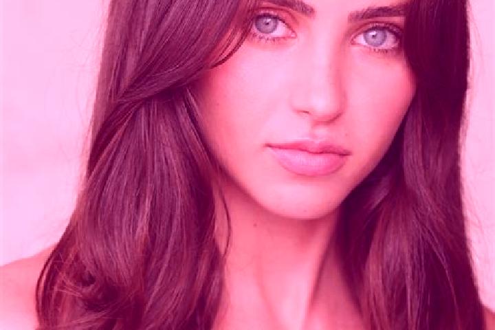 Aubrey, 28, a red brown-eyed caribbean companion based in Lubianka. Offering CIM, OWO, Party Girl, Girlfriend Experience, Couples. Available for incall and o...