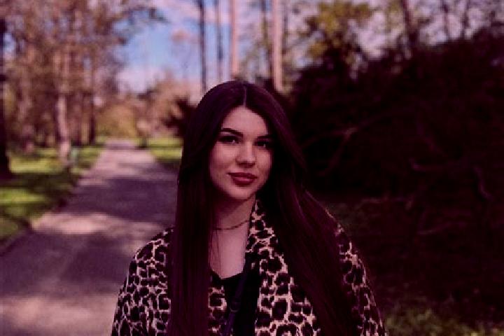 Aubrey, 28 — Escort in Policna, Czech Republic