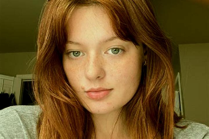 Aubrey, 29, a auburn brown-eyed european companion based in Belma. Offering CIM, Massage, Dinner Date. Available for incall and outcall, day and evening dates.