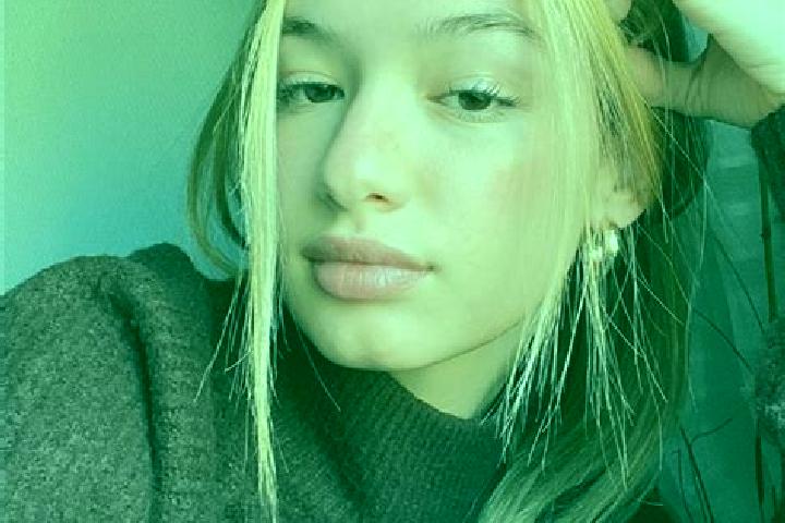 Aubrey, 29, a blonde brown-eyed caucasian companion based in Xituan. Offering Overnight, OWO, Roleplay, CIM. Available for incall and outcall, overnight book...