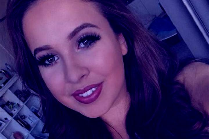 Aubrey, 29, a brunette grey-eyed caribbean companion based in Peover Superior. Offering Striptease, Roleplay, Duos, Prostate Massage. Available for incall an...