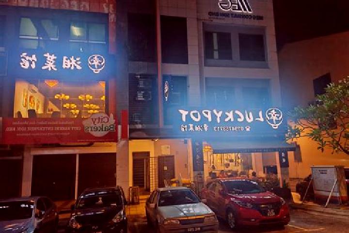 Aubrey, 29 — Escort in Bagan Datuk, Malaysia