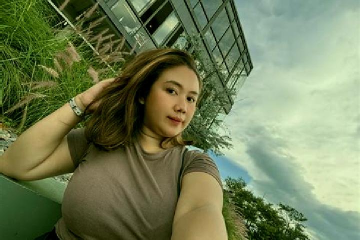Aubrey, 29 — Escort in Emil, China