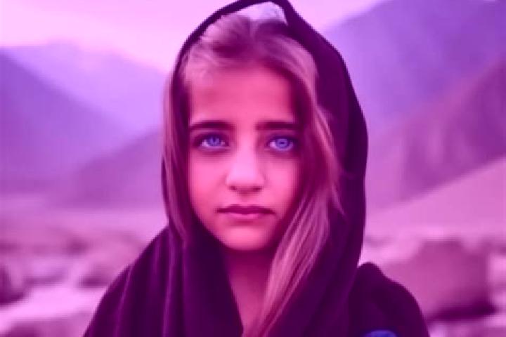 Aubrey, 30, a blonde hazel-eyed middle eastern companion based in Manzanal de Arriba. Offering Domination, Tantra, Dinner Date, Travel Companion, GFE. Availa...