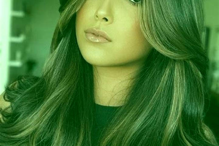 Aubrey, 30, a brunette dark-eyed mixed companion based in Tangulun. Offering Prostate Massage, Erotic Massage, Duos, Deep French Kissing. Available for incal...