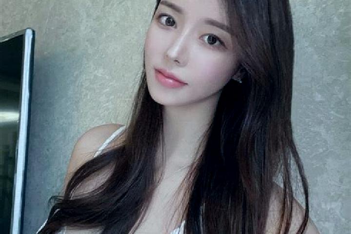 Aubrey, 30 — Escort in Wangkui, China