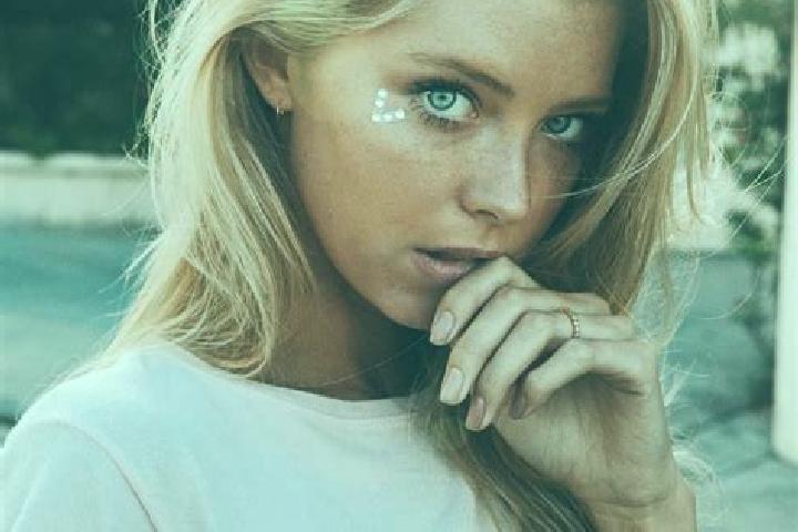 Aubrey, 31, a blonde blue-eyed caribbean companion based in Mamu. Offering Massage, Party Girl, Duos, Domination. Available for incall and outcall, day and e...