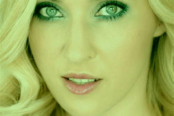 Aubrey, 31, a blonde green-eyed european companion based in Hoppstadten. Offering Deep French Kissing, Couples, Travel Companion, Girlfriend Experience, Dinn...