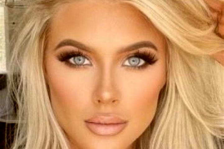 Aubrey, 31, a platinum blonde hazel-eyed mixed companion based in Cho Moi. Offering Duos, BDSM, Striptease, Travel Companion. Available for incall and outcal...